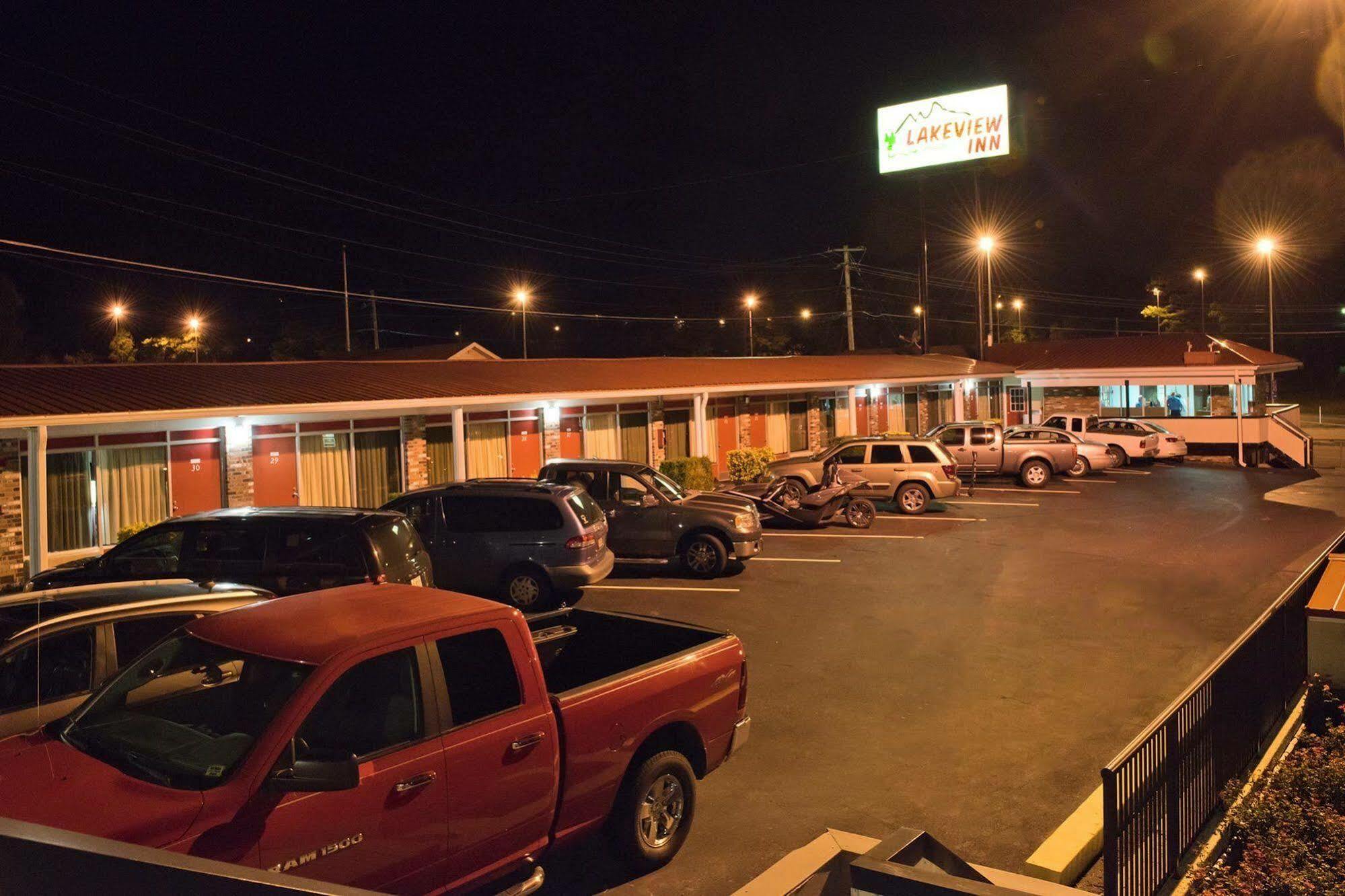 Lakeview Inn - Kingston エクステリア 写真